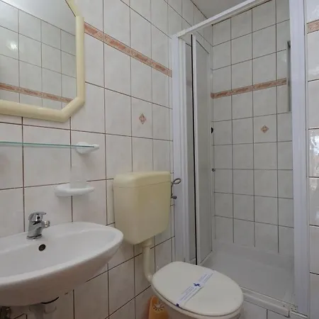 In With Terrace, Air Condition, Wifi 4620-3 Apartamento Lopar