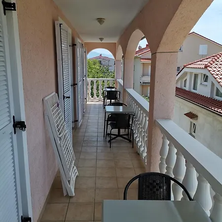 In With Terrace, Air Condition, Wifi 4620-3 Apartamento
